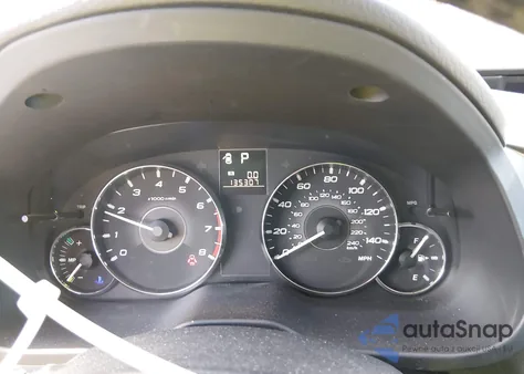 2011 Subaru Outback 2.5I Premium из США, поврежденный, VIN 4S4BRBCCXB3392627